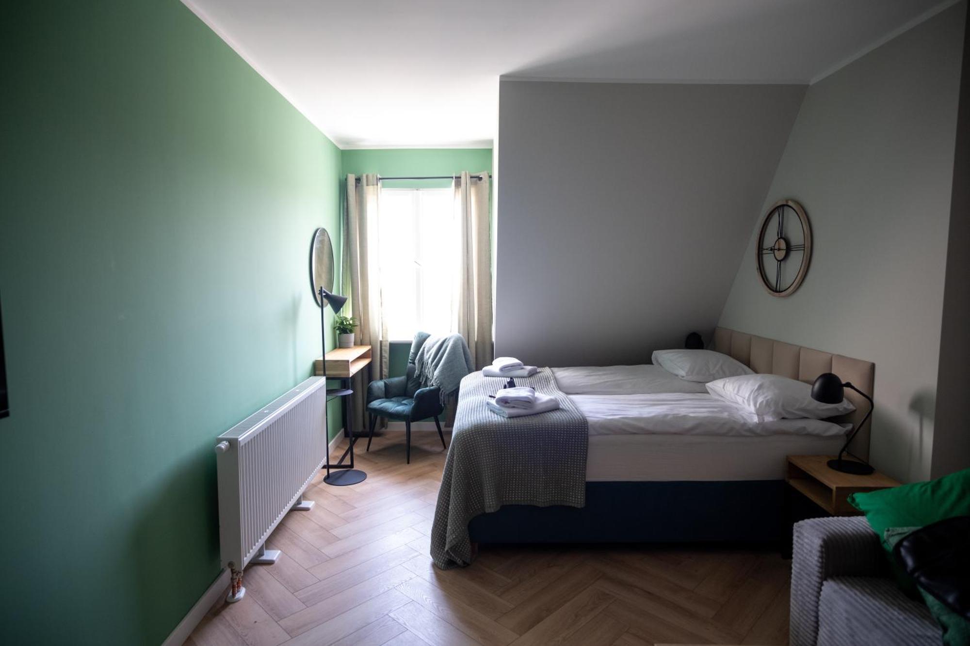Apartamenty Drevny Kocur Poznan Exterior photo